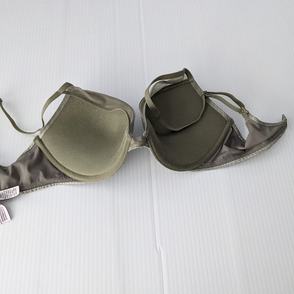 Victoria's Secret Convertible Padded Plunge Push Up Bra - 32 D - Picture 5 of 7